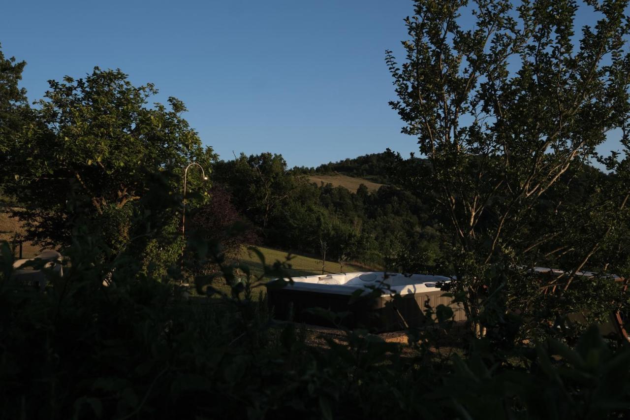 Casa Vacanze Colonnata Gubbio Zewnętrze zdjęcie