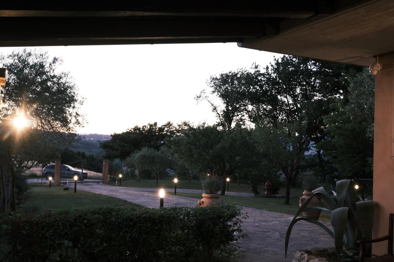Casa Vacanze Colonnata Gubbio Zewnętrze zdjęcie