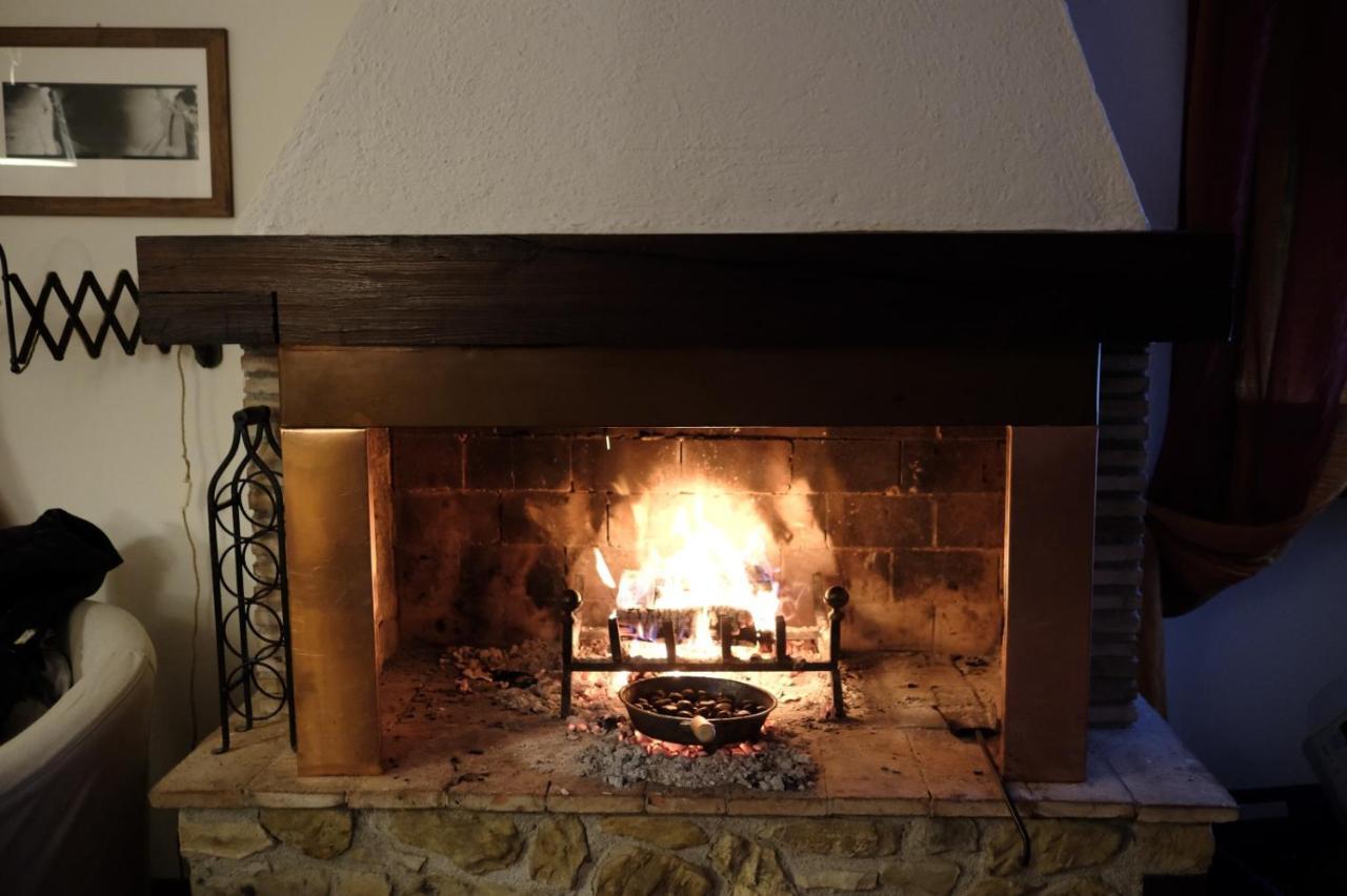 Casa Vacanze Colonnata Gubbio Zewnętrze zdjęcie